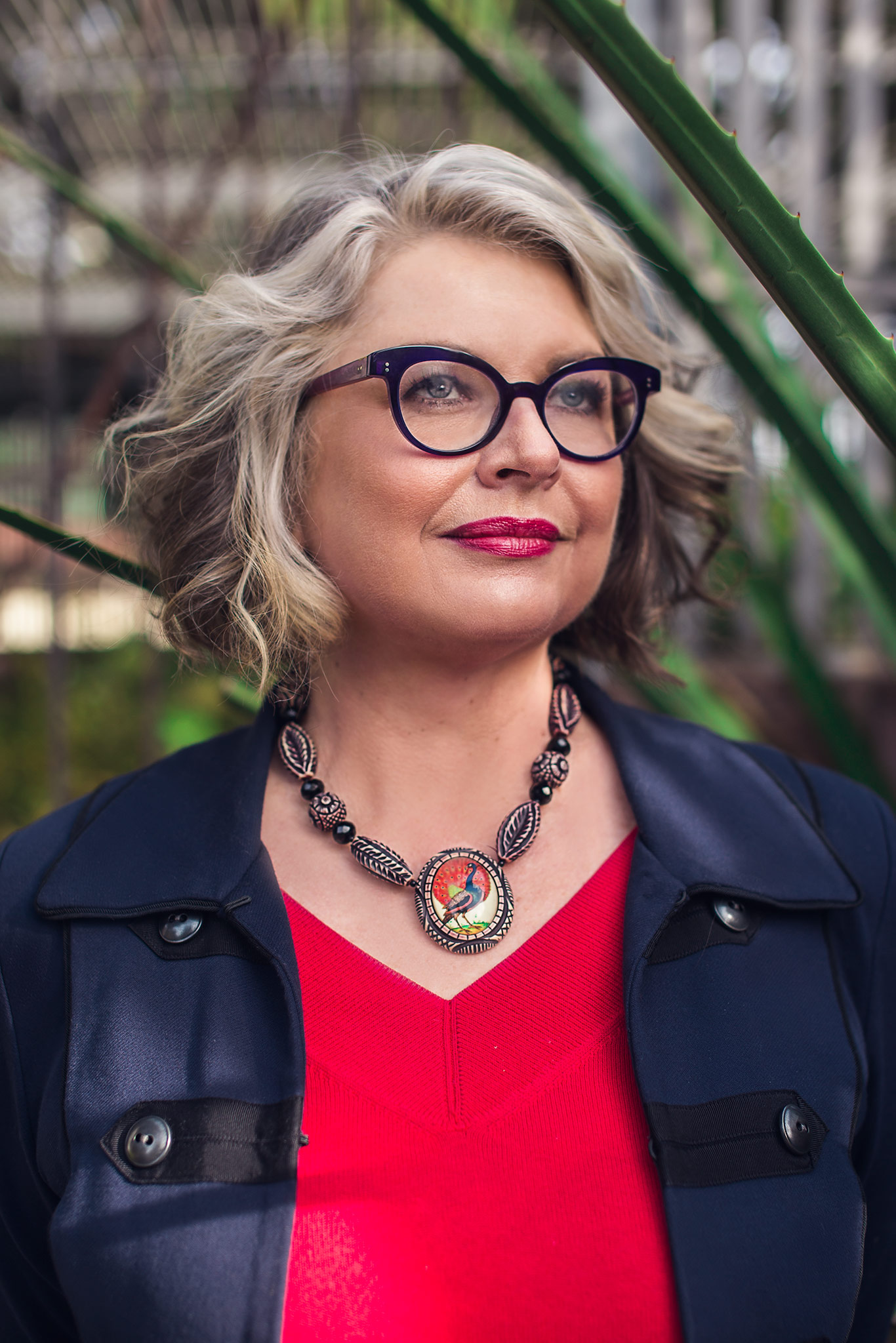 Oakland, Nye Lyn Tho, NyeLynTho, Cara Wykowski, therapist, bio photo, head shot, creative portraits, creative photography, black photographer, photographer of color, female photographer, nature portrait