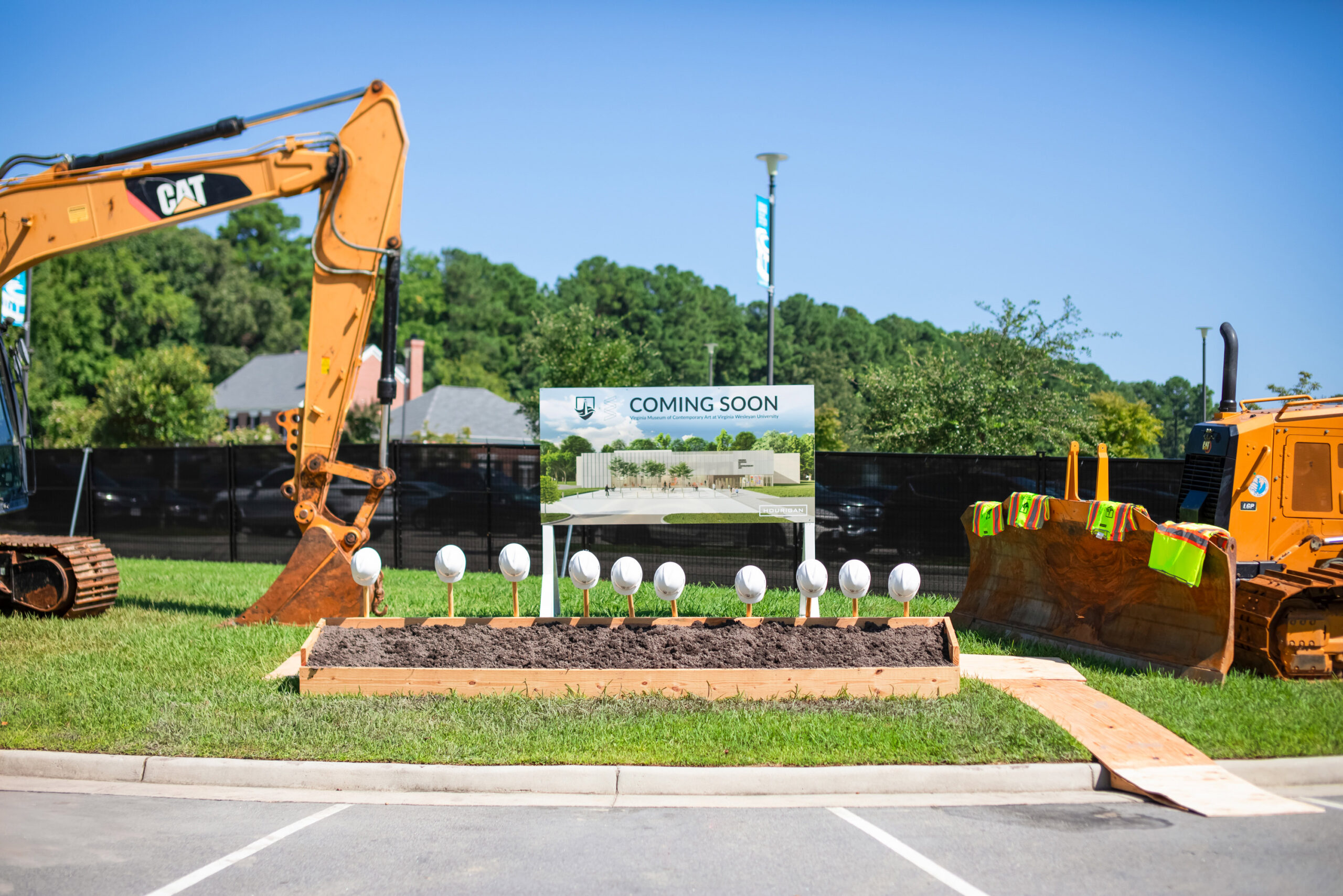 Nye Lyn Tho, Virginia MOCA, VAMOCA, Susan Goode, Wesleyan, Event Photography, Event Photographer, Virginia Beach Photographer, Museum,
